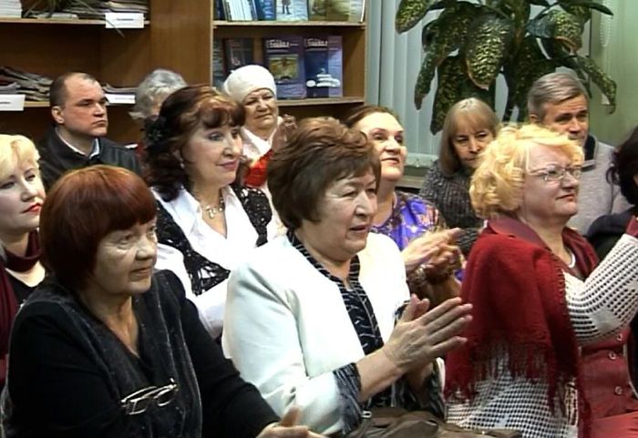 В ДКЖ, 1 ряд слева направо - С. Акимова, А. Максимова, Л. Соседко